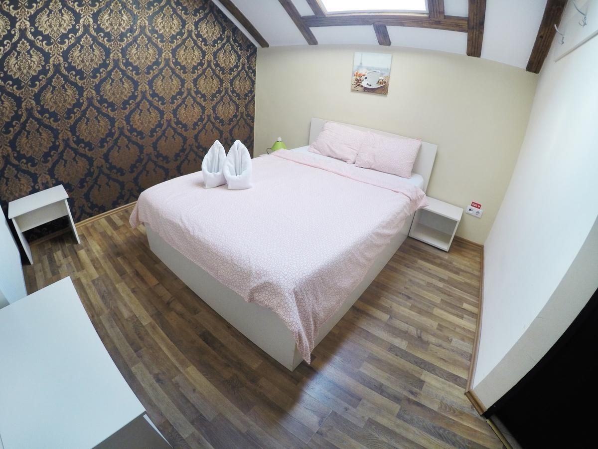 Bonsejour Hotel Brasov Exterior photo